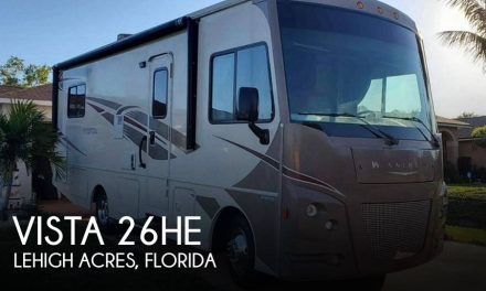 2016 Winnebago Vista 26he