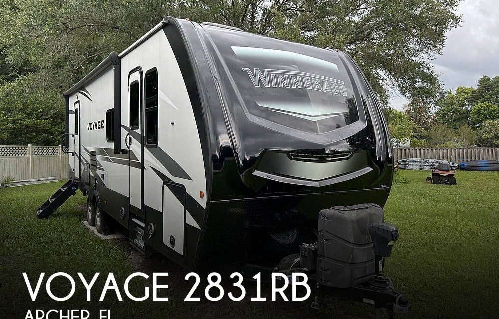 2021 Winnebago Voyage 2831RB