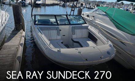 2016 Sea Ray 270 Sundeck