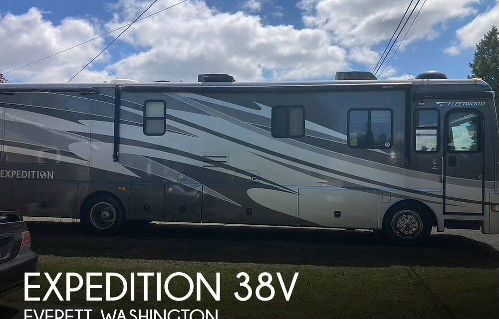 2007 Fleetwood Expedition 38V