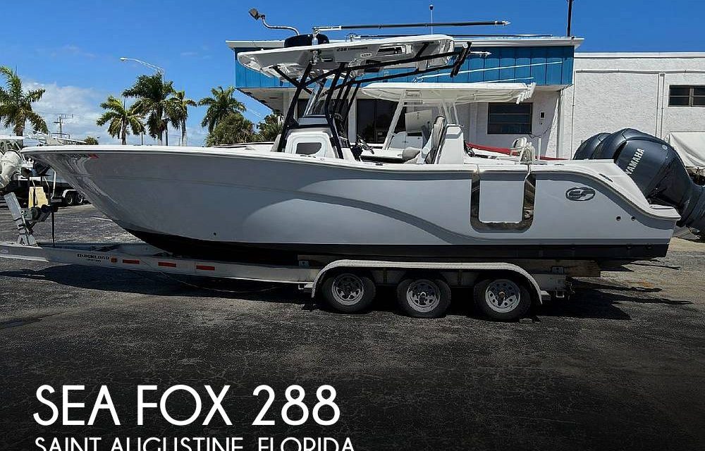 2022 Sea Fox Commander 288