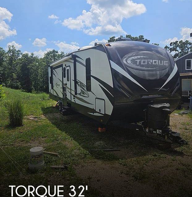 2017 Heartland Torque Extreme Lite Toy Hauler M32