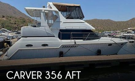 2000 Carver 356 AFT