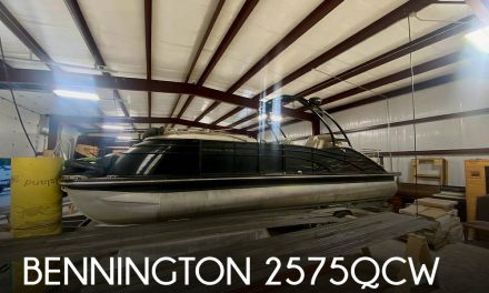 2015 Bennington 2575qcw