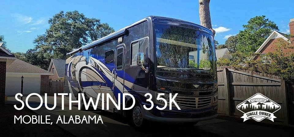 2019 Fleetwood Southwind 35k