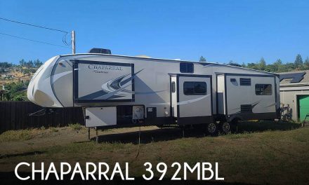 2018 Coachmen Chaparral 392MBL