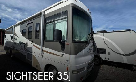 2007 Winnebago Sightseer 35J