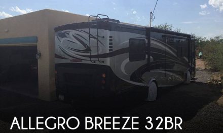 2013 Tiffin Allegro Breeze 32BR