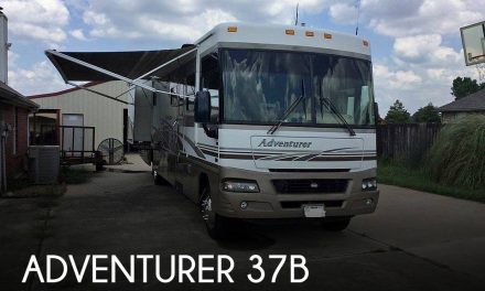 2005 Winnebago Adventurer 37b