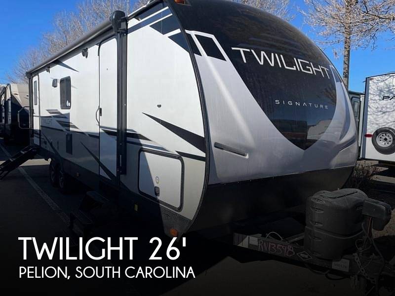 2022 Cruiser RV Twilight Signature 2690