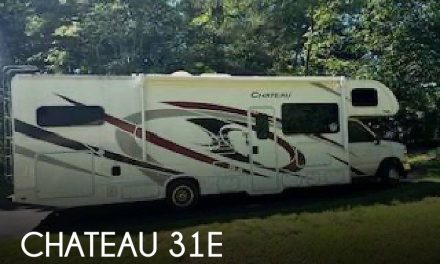 2022 Thor Motor Coach Chateau 31E