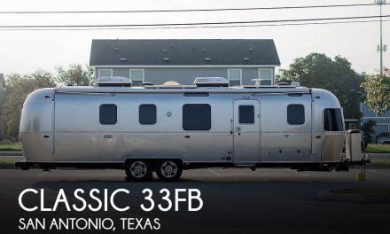 2020 Airstream Classic 33FB