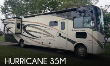 2019 Thor Motor Coach Hurricane 35M