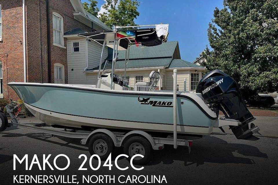 2012 Mako 204CC