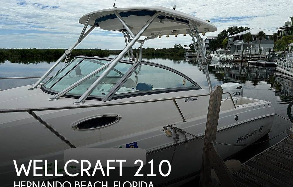 2008 Wellcraft 210 COASTAL