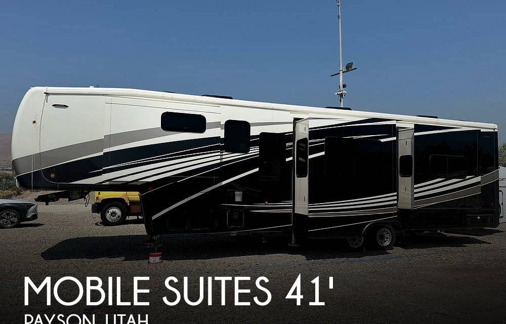 2021 DRV Mobile Suites 41fkmb