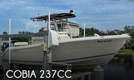 2012 Cobia 237CC