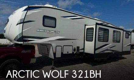 2022 Cherokee Arctic Wolf 321BH