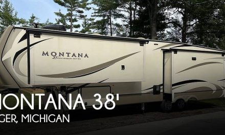 2019 Keystone Montana 20th Anniversary 3811MS