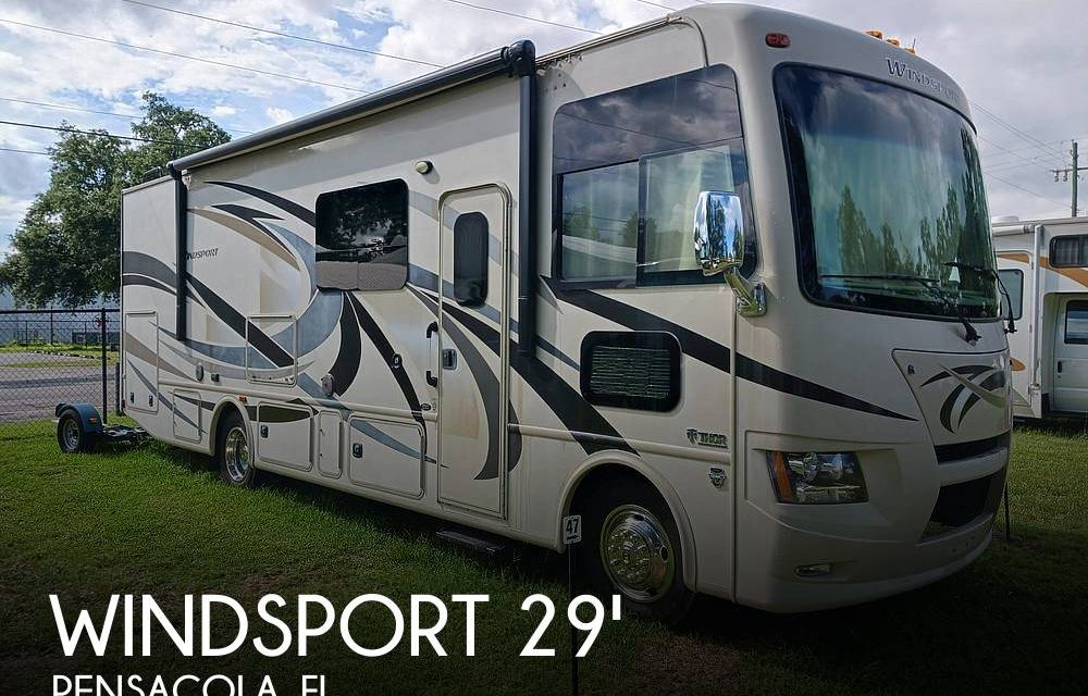 2016 Thor Motor Coach Windsport M-29M Ford