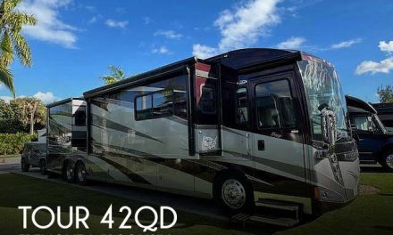 2013 Winnebago Tour 42QD