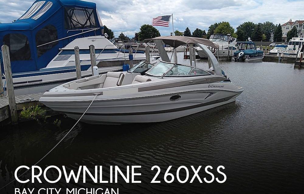 2022 Crownline 260XSS