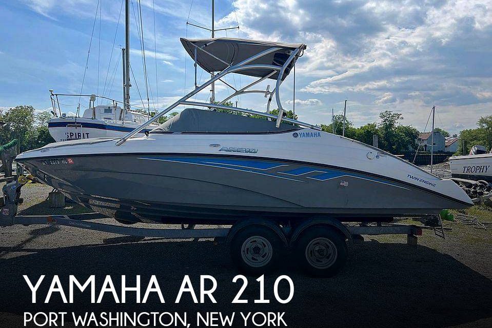 2015 Yamaha AR 210