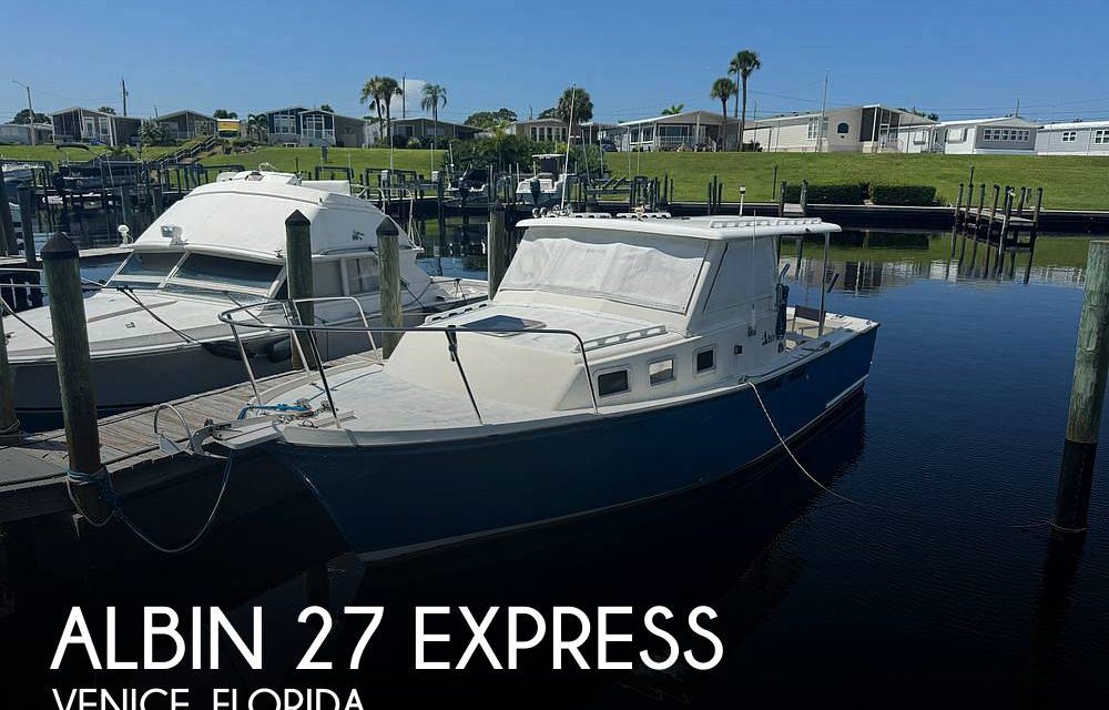 1987 Albin 27 Express