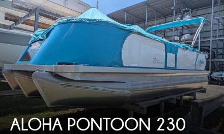 2023 Aloha Pontoon 230 Club Series Triple Tunnel