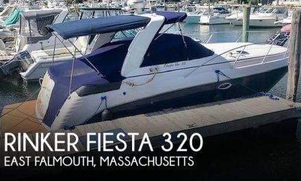 2005 Rinker Fiesta 320