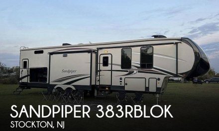 2018 Forest River Sandpiper 383RBLOK