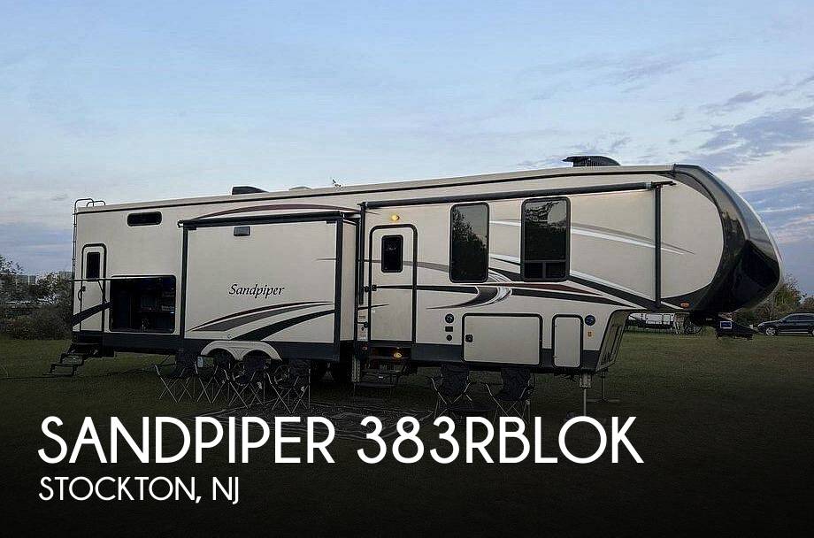 2018 Forest River Sandpiper 383RBLOK