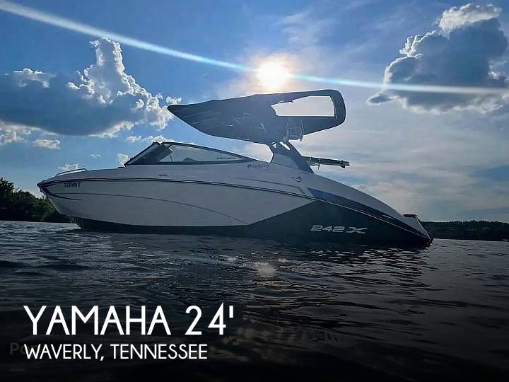 2018 Yamaha 242X E Series