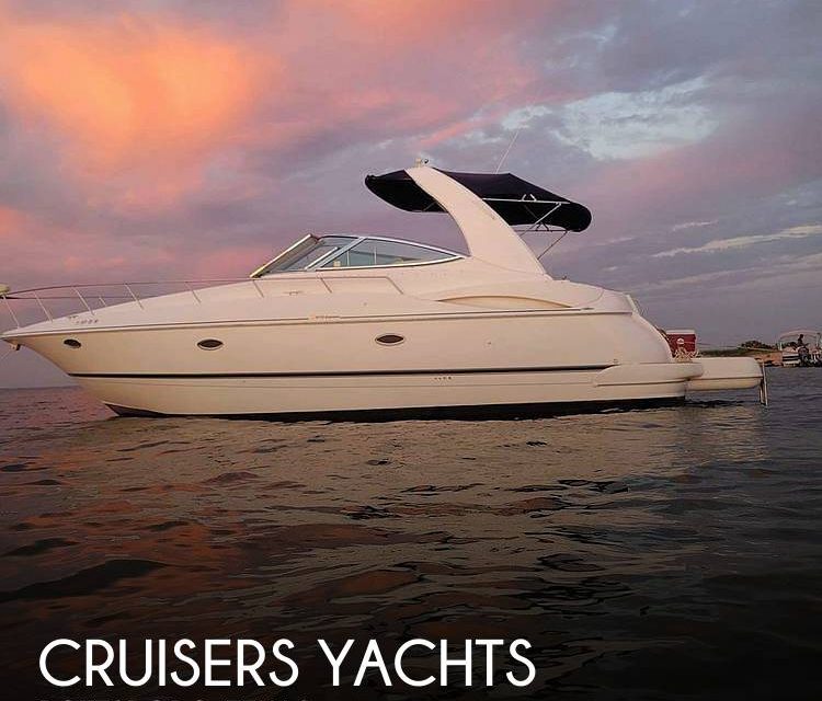 2003 Cruisers Yachts 3772 Express