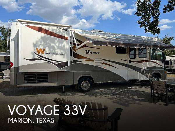 2007 Winnebago Voyage 33V