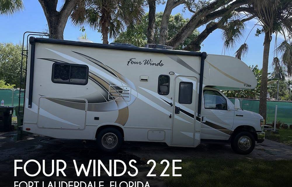 2017 Thor Motor Coach Four Winds 22E