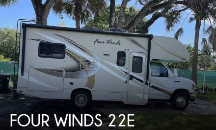 2017 Thor Motor Coach Four Winds 22E