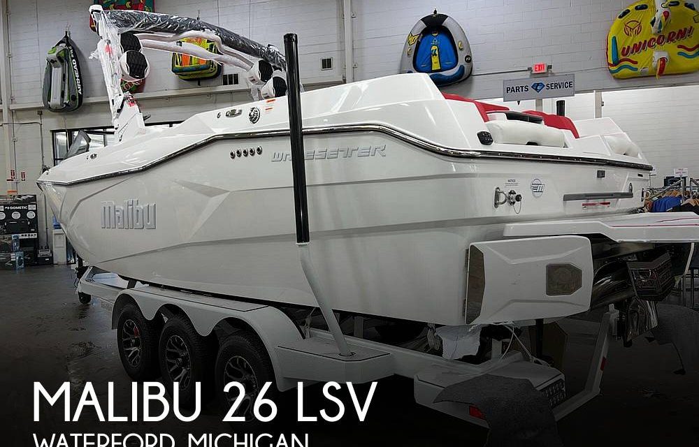 2023 Malibu 26 LSV