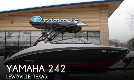 2017 Yamaha 242 Limited S