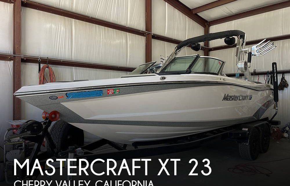 2021 Mastercraft XT 23