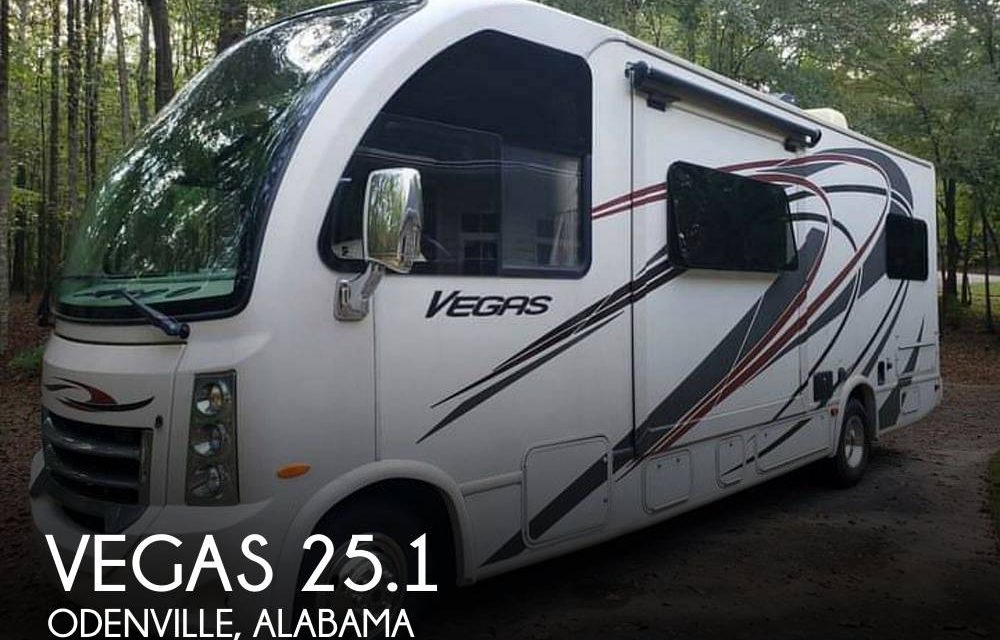 2015 Thor Motor Coach Vegas 25.1