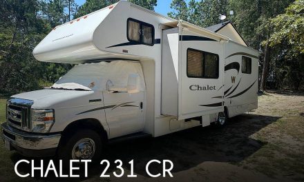 2010 Winnebago Chalet 231 cr