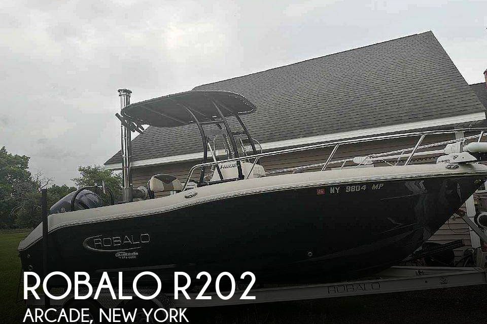 2019 Robalo R202