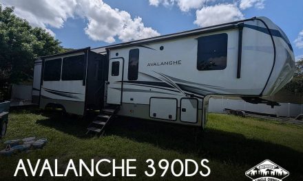 2023 Keystone Avalanche 390DS