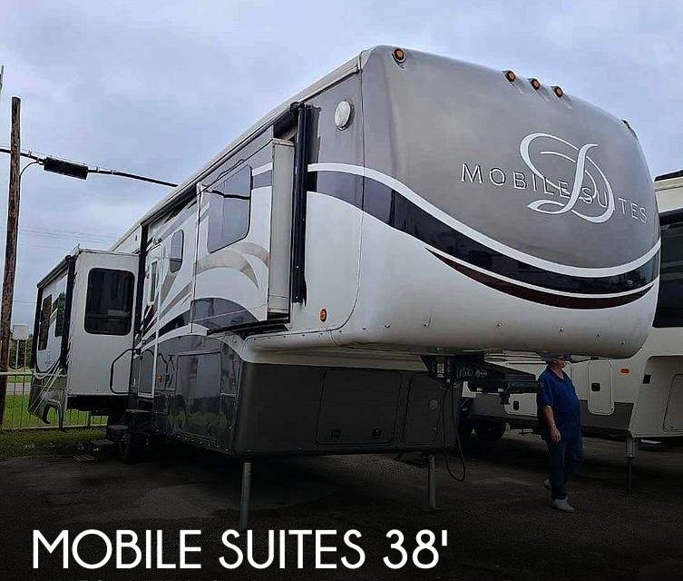 2014 DRV Mobile Suites 38RESB3