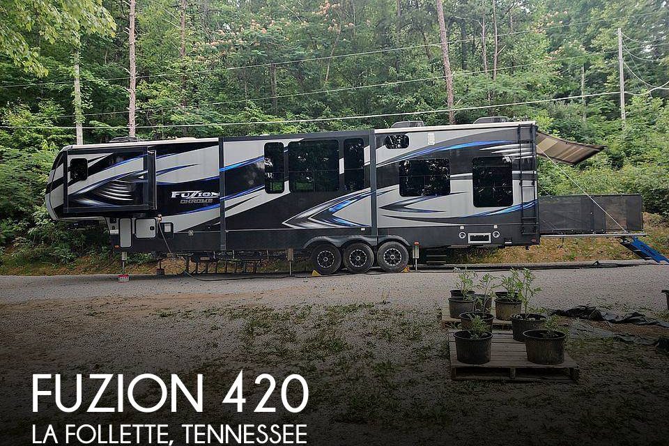 2017 Keystone Fuzion 420