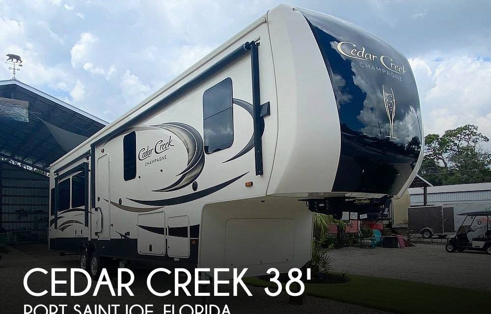 2020 Forest River Cedar Creek Champagne 38EL