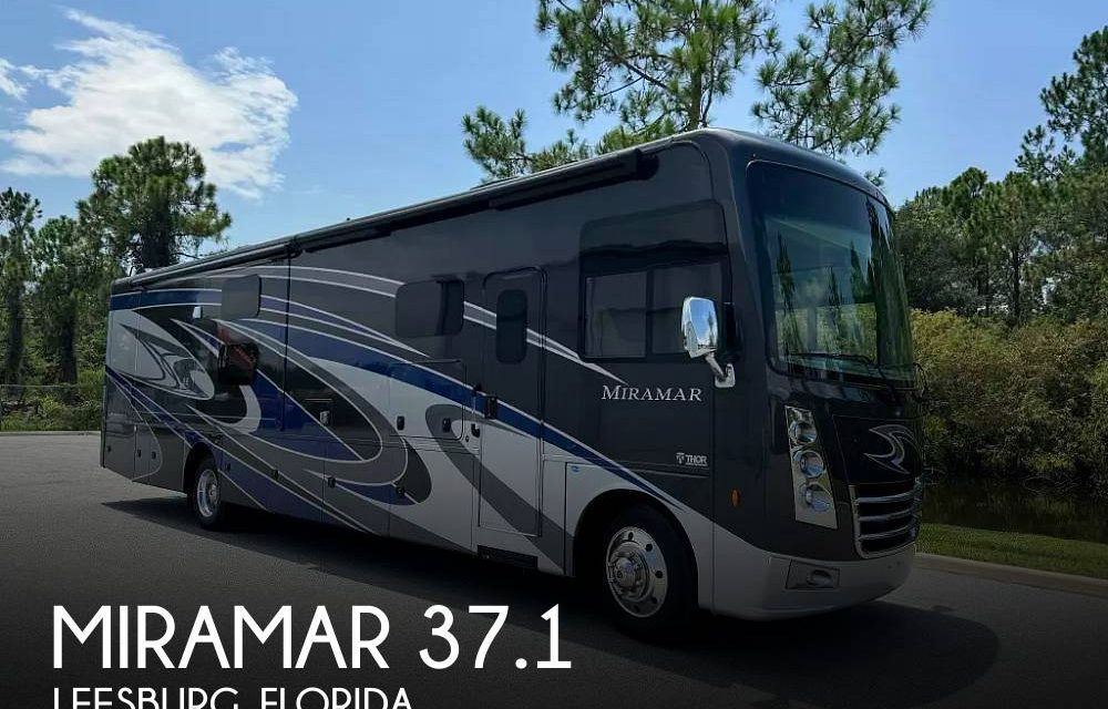 2021 Thor Motor Coach Miramar 37.1