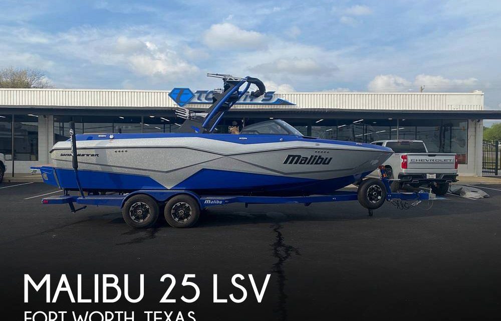 2022 Malibu 25 LSV