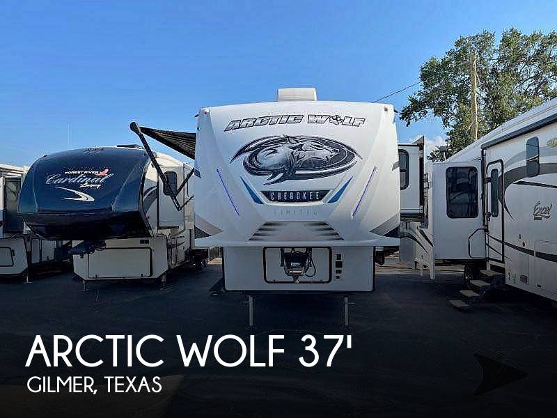 2021 Cherokee Arctic Wolf 3770 SUITE